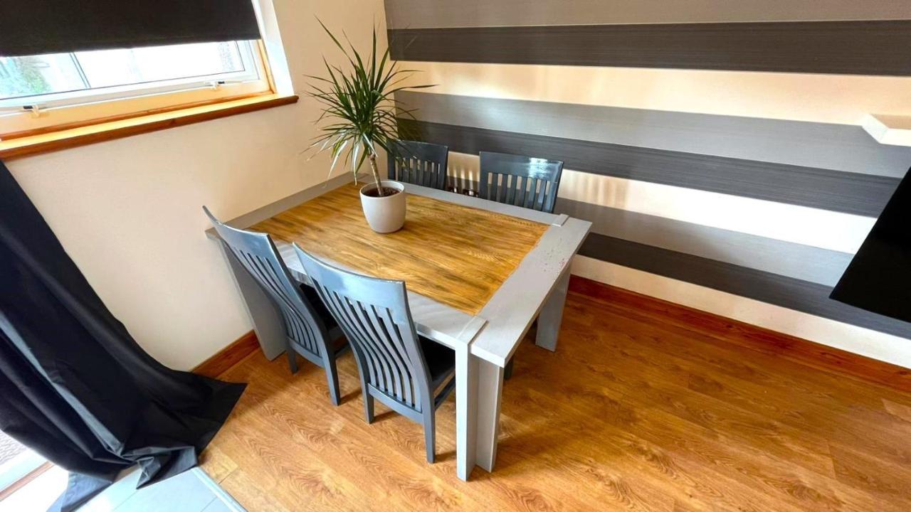 Elegant 2 Bedroom Chalet Edinburgh Ngoại thất bức ảnh